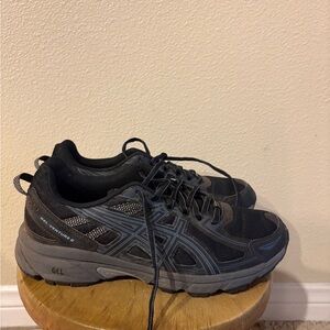 ASICS Men's Black and Gray Athletic Shoes